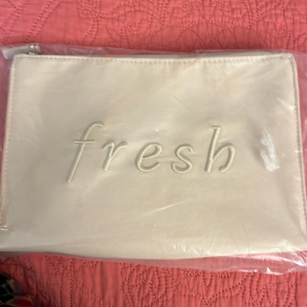 NEW Fresh 5 Piece Bundle